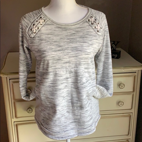 Maurices Tops - Lightweight sweatshirt